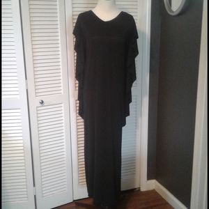 Widow black maxi wtchy cape dress